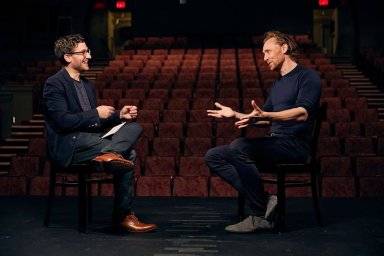 Tom Hiddleston on Playing Loki, 'Betrayal' & His Career in Theater & Film | MTV News (видео внутри)