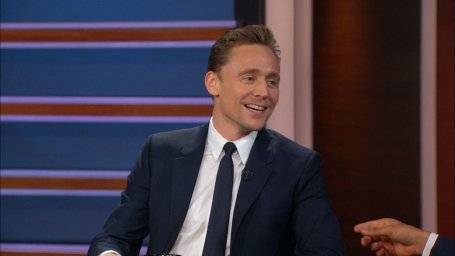 Tom Hiddleston on The Daily Show - October 14, 2015